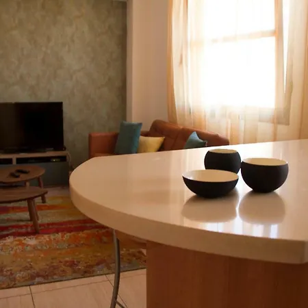 Plaza Del Charco - Puerto Viejo * 푸에르토 드 라 크루즈